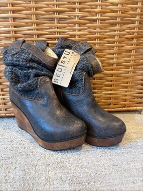 BED|STU Black Leather Wedge Booties with Gray Knit Cuff